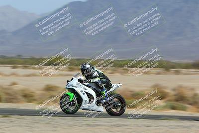 media/Apr-10-2022-SoCal Trackdays (Sun) [[f104b12566]]/Speed Shots Back Straight (930am)/